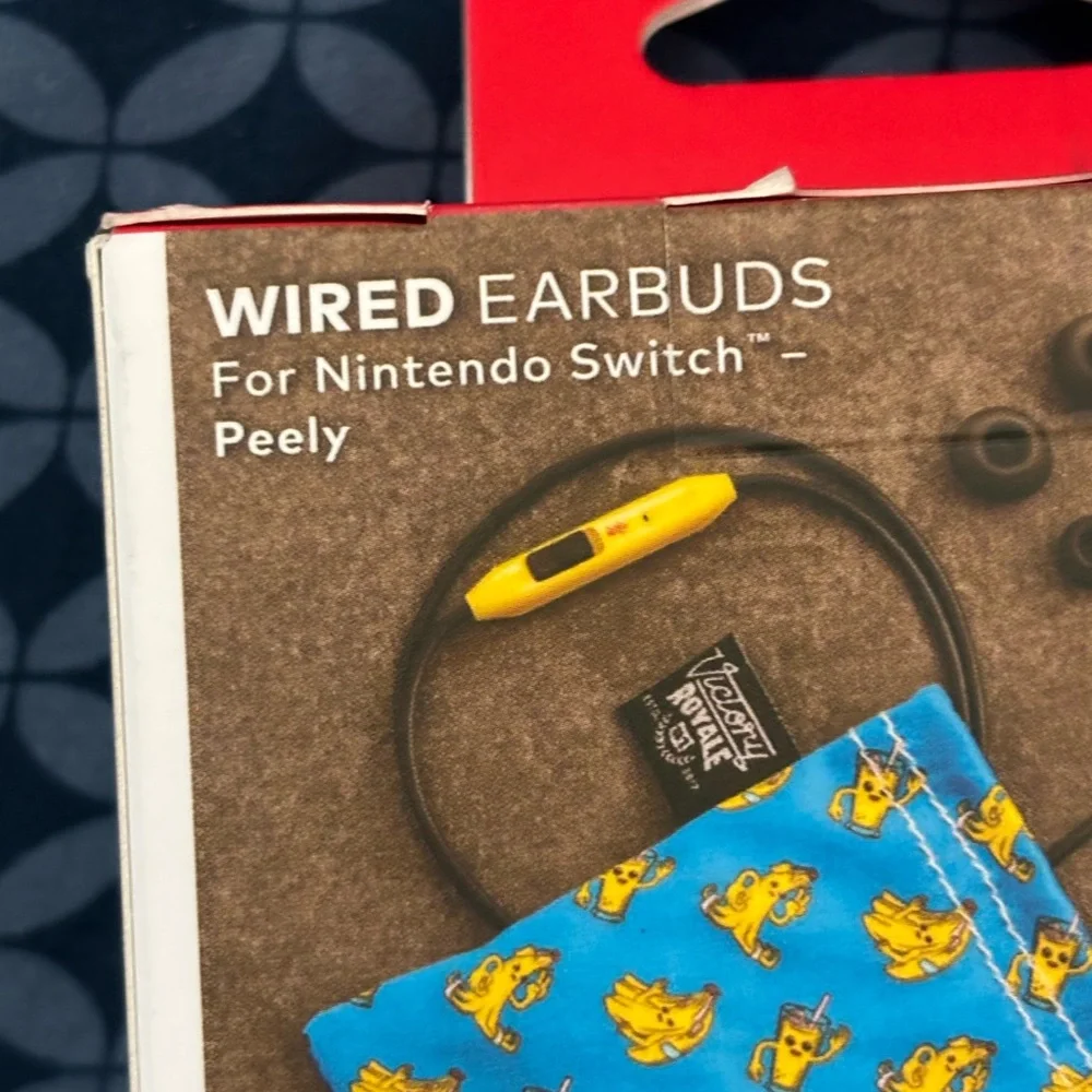 NIB Fortnite Wired Earbuds for Nintendo Switch - Blue & Yellow